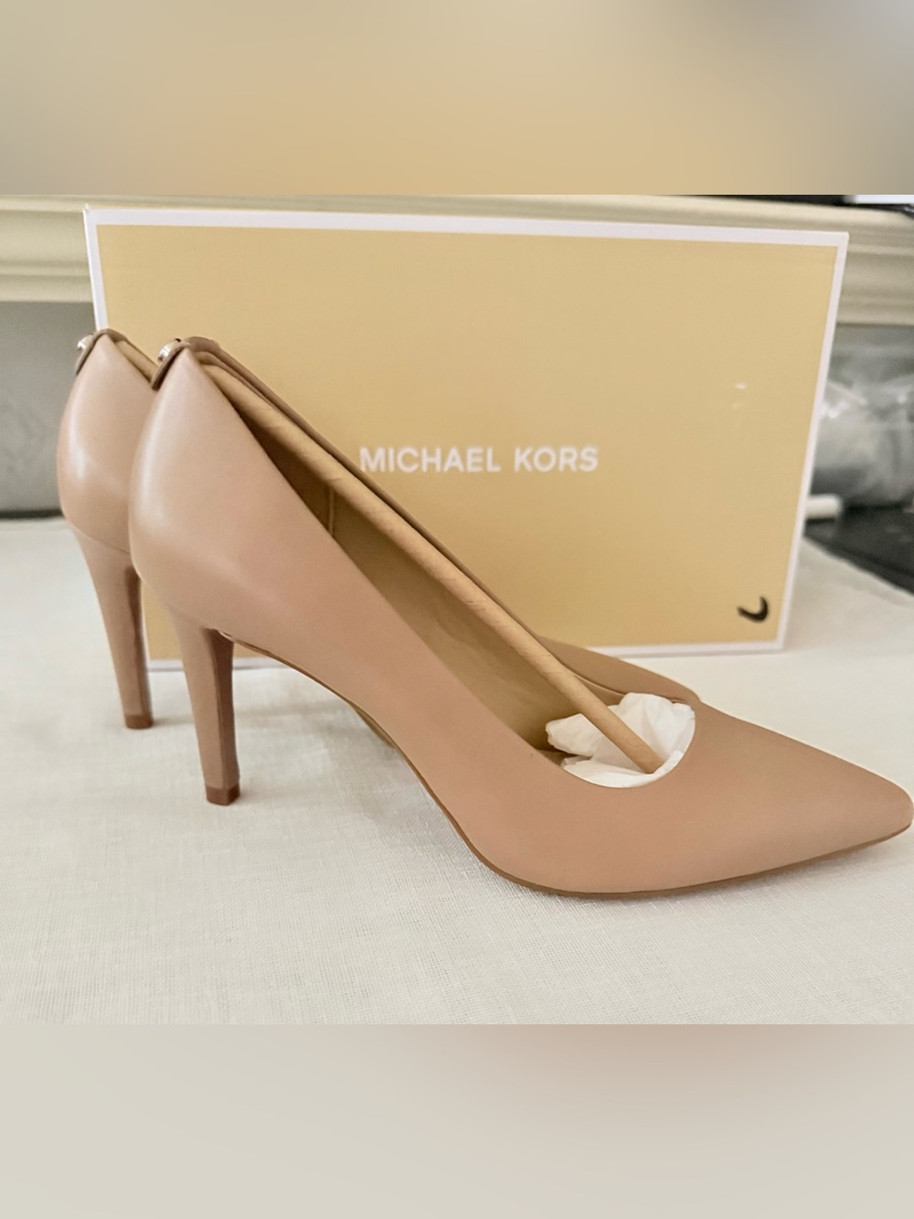 Michael Kors Blush Nude Leather Pointed-Toe Pumps